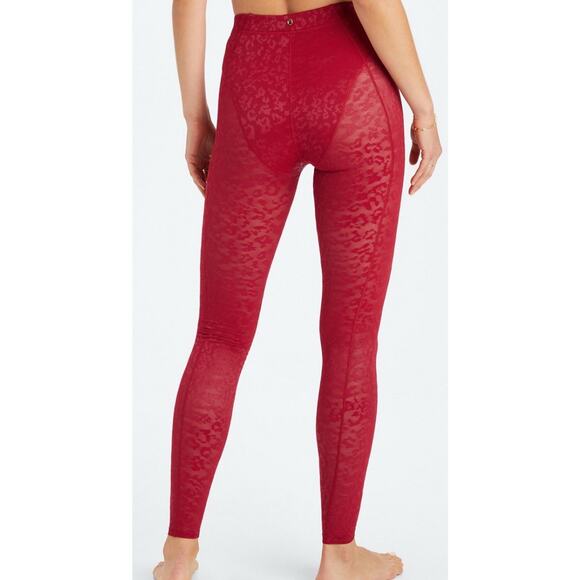 Fabletics Red High Waisted Leopard Mesh Leggings Sports Bra Set Sz XXL Sheer - Picture 11 of 12